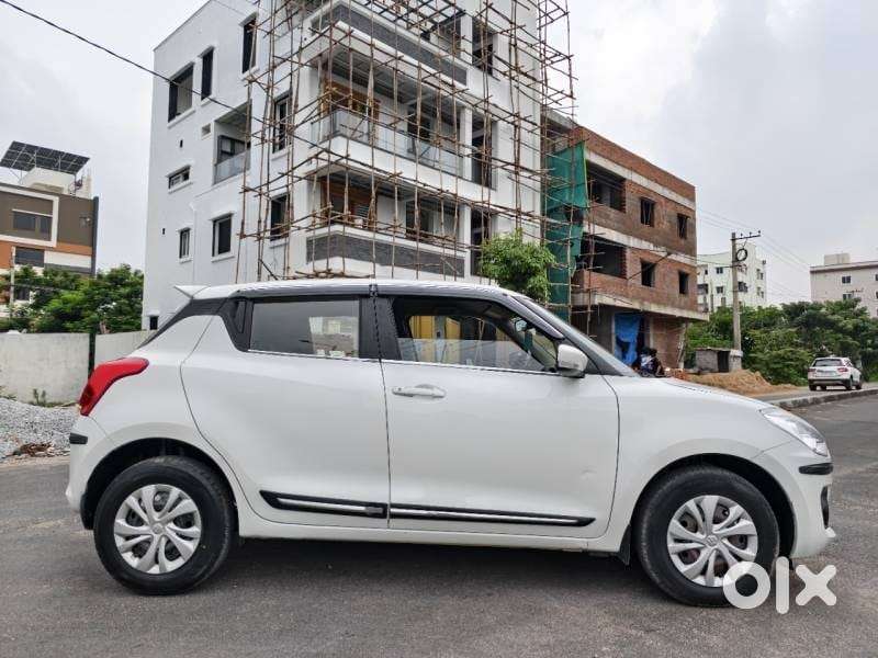 Maruti Suzuki Swift Amt Vxi, 2020, Petrol