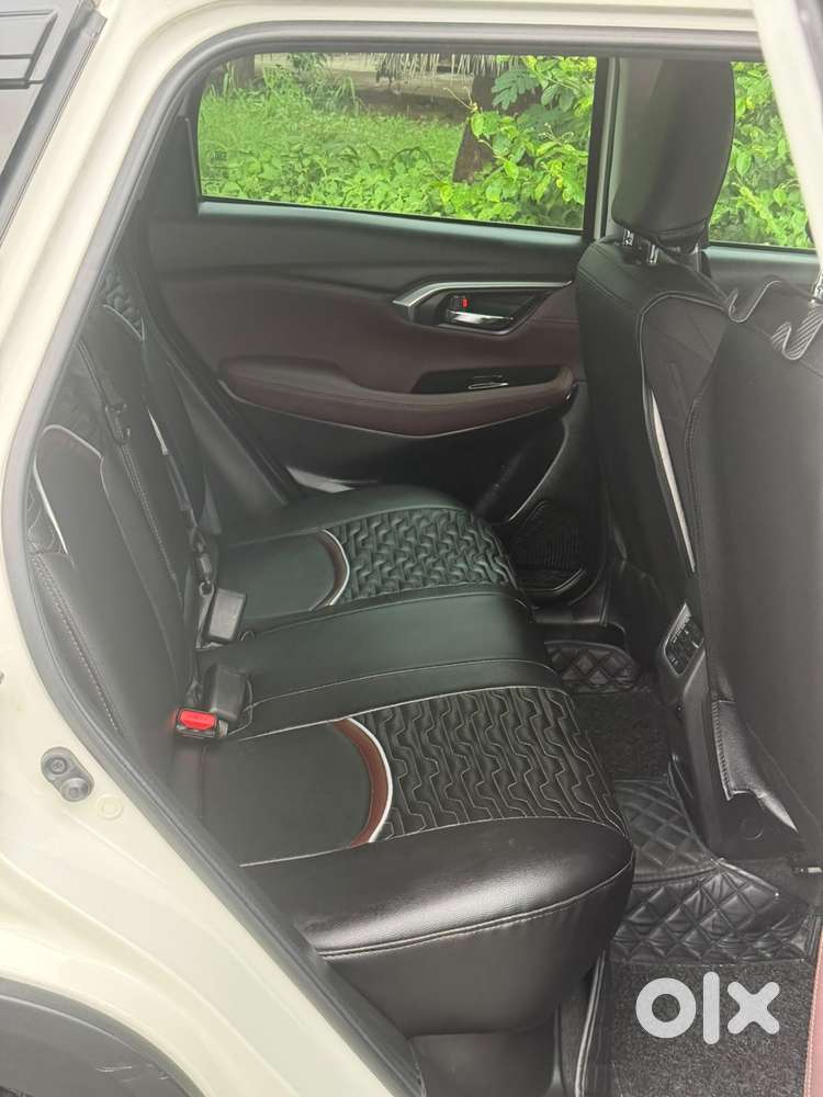 Maruti Suzuki Grand Vitara 1.5 Zeta Smart Hybrid At, 2023, Petrol
