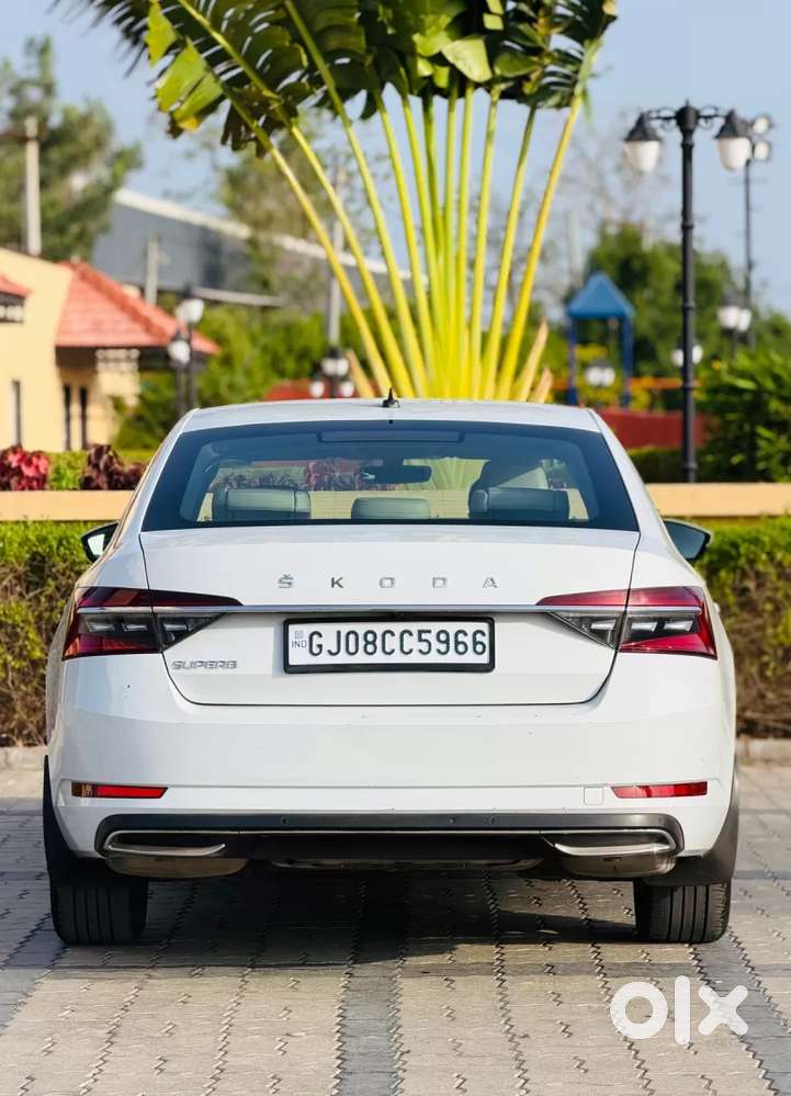 Skoda Superb 2.0 L&k Tsi At, 2020, Petrol