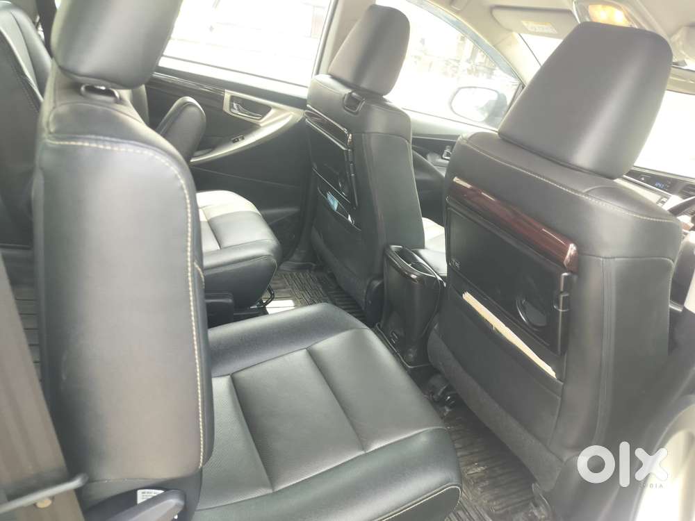 Toyota Innova Crysta Zx 2.4 Diesel 7 Seater, 2025, Diesel