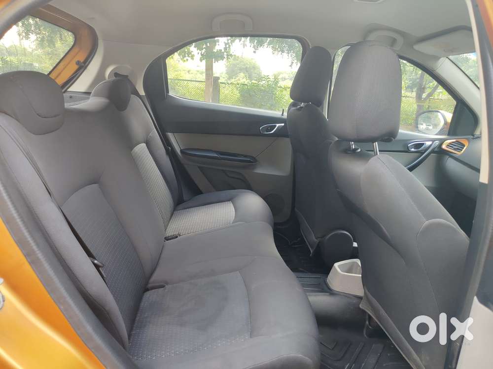 Tata Tiago 1.2 Revotron Xza, 2017, Petrol