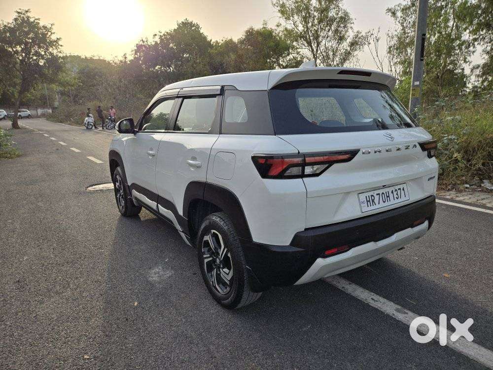 Maruti Suzuki Brezza 1.5 Vxi Smart Hybrid, 2022, Petrol