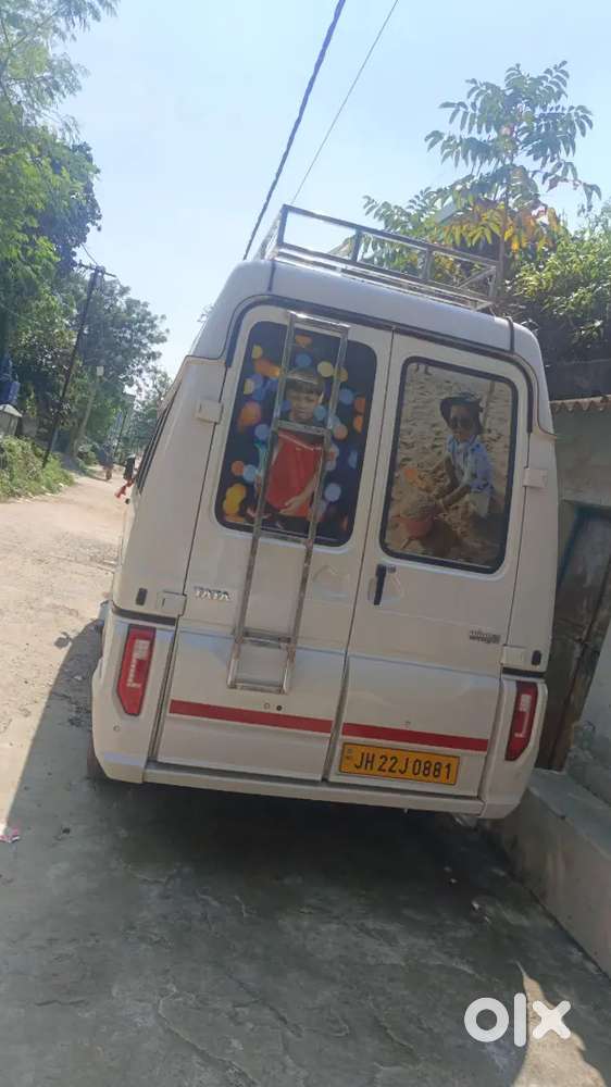 Tata Winger High Roof 15+d