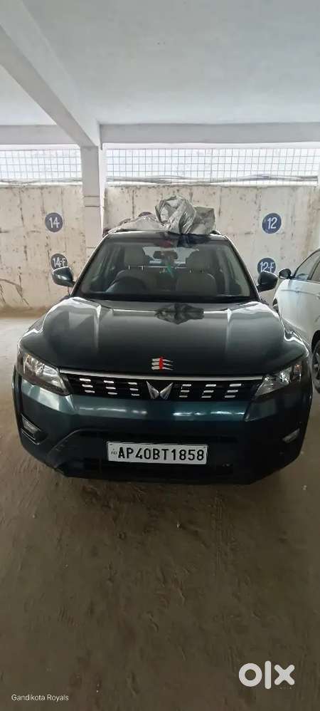 Mahindra Xuv300 2023 Petrol