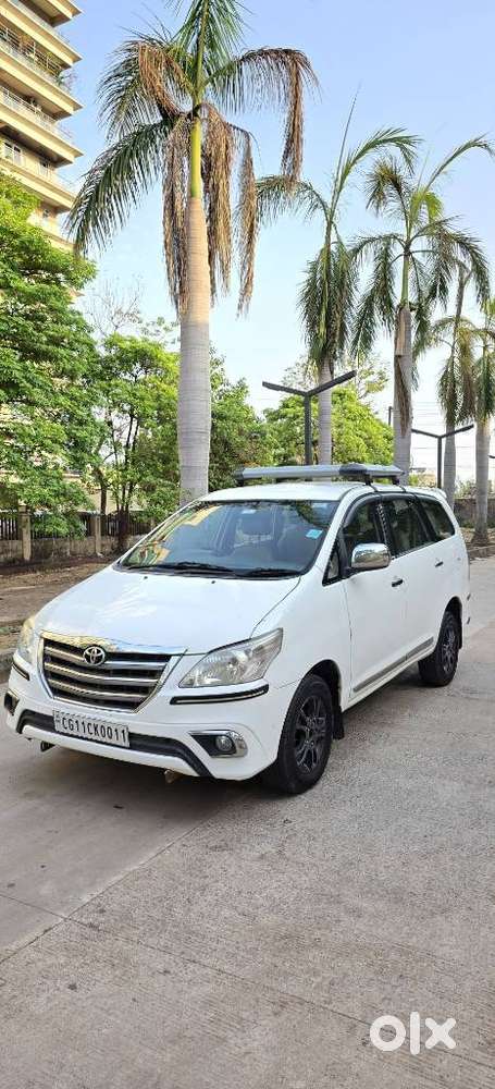 Toyota Innova 2.5 Vx 7 Seater Bs Iv, 2012, Diesel