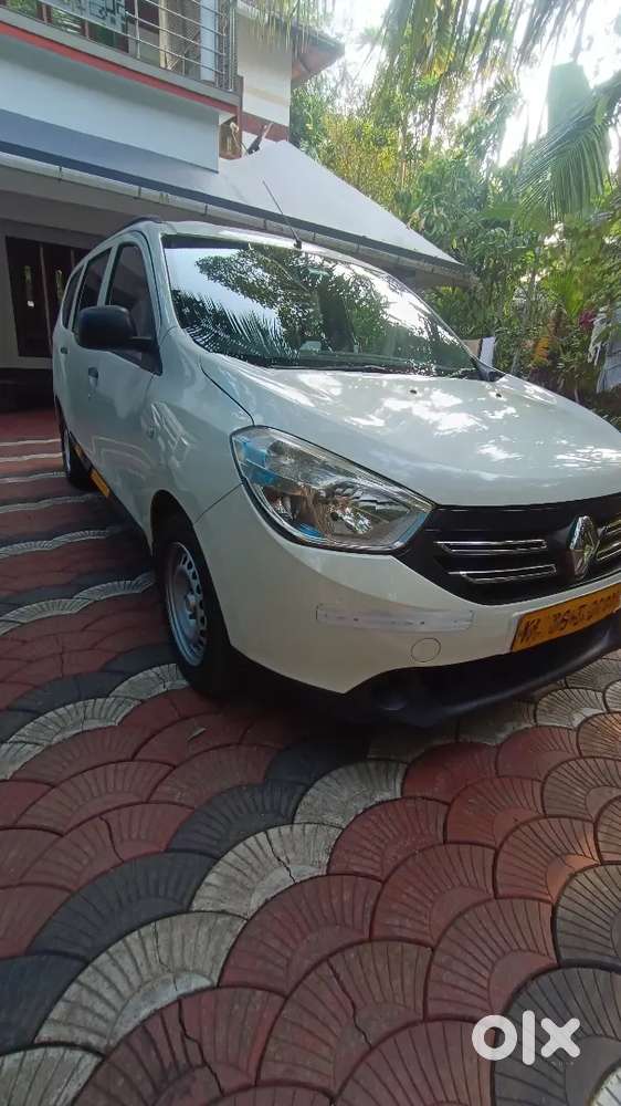 Renault Lodgy 2017 Diesel 268000 Km Driven