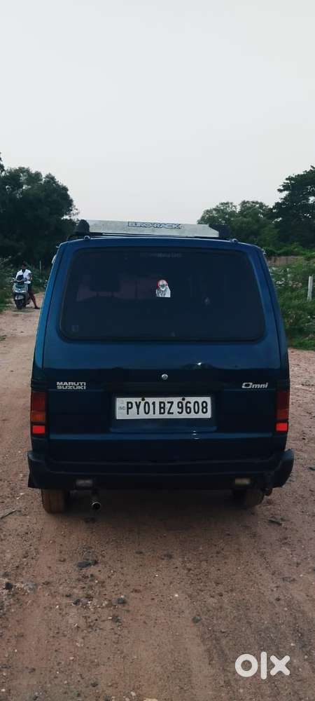 Maruti Suzuki Omni Mpi Std Bsiv, 2013, Petrol
