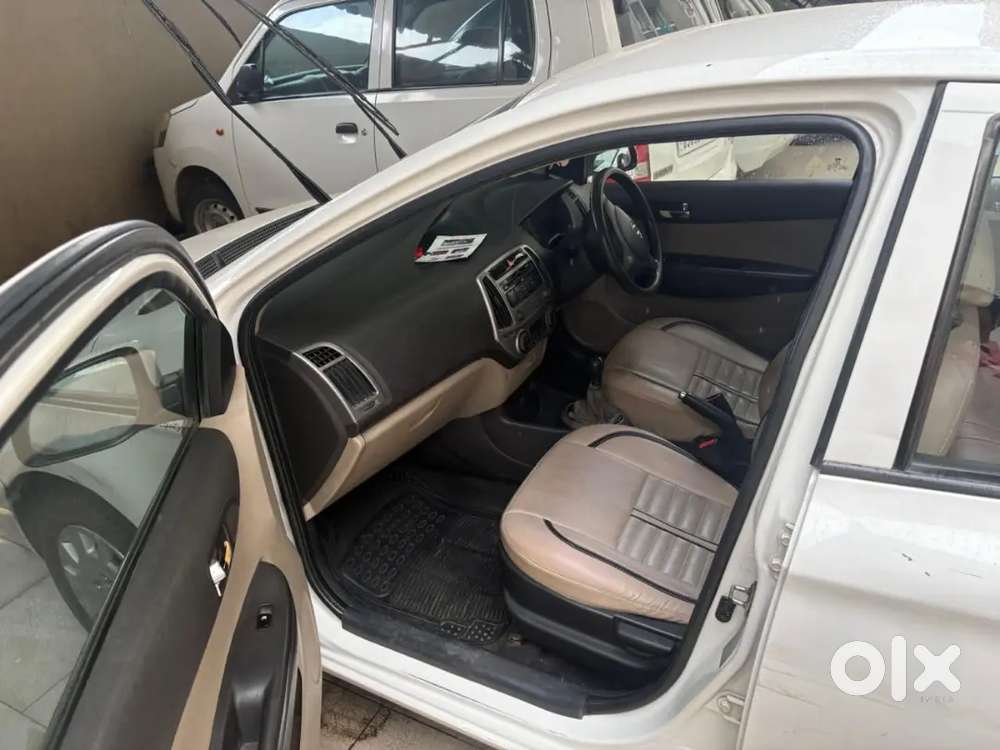 Hyundai I20 Magna 2013