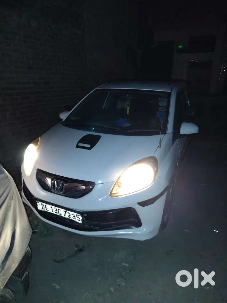 Honda Brio 2014 Petrol Well Maintained