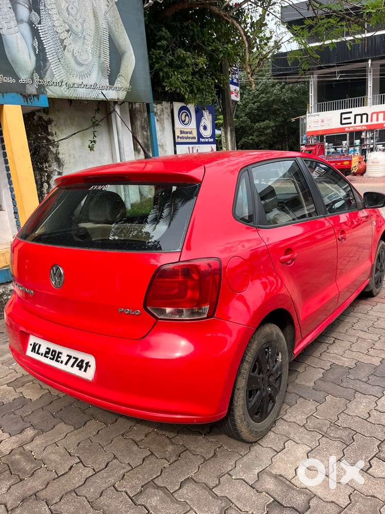 Volkswagen Polo Petrol Manual 2012