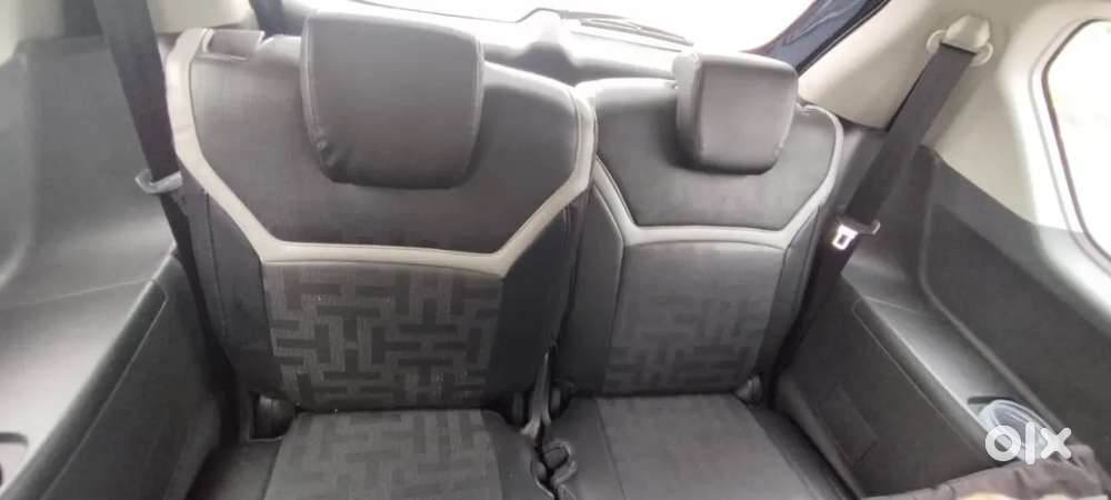 Maruti Suzuki Xl6 1.5 Zeta Mt, 2024, Petrol