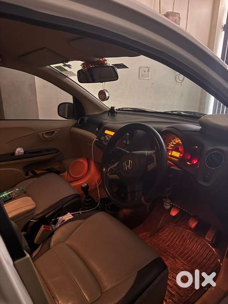 Honda Amaze 2013 November