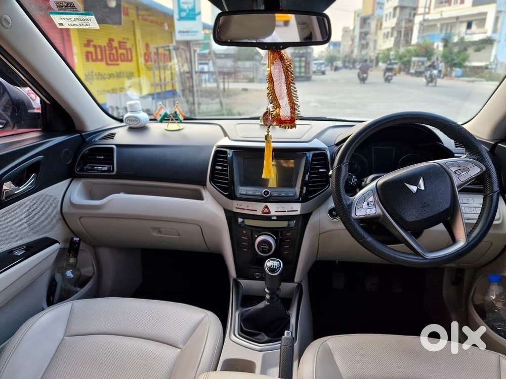 Mahindra Xuv300 W8 Option Diesel, 2023, Diesel