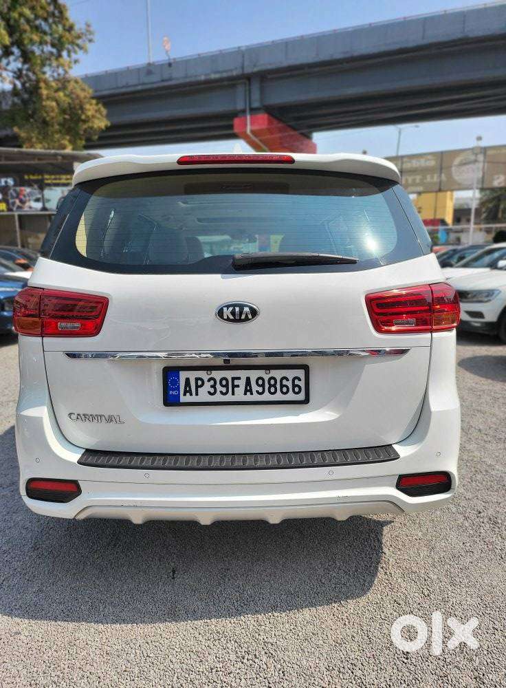 Kia Carnival Prestige, 2020, Diesel
