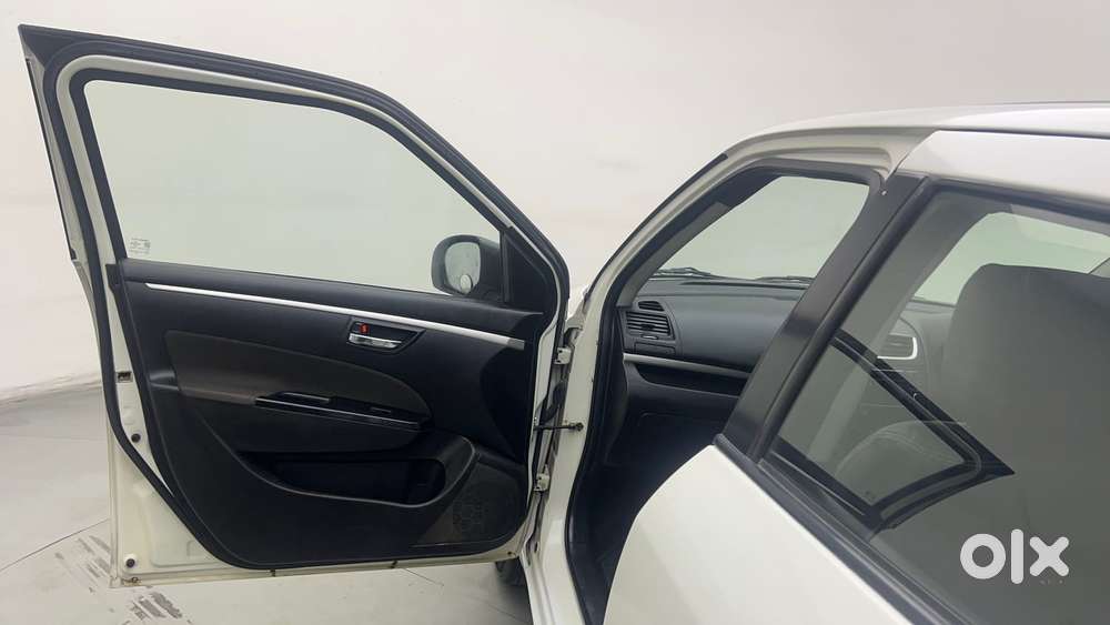 Maruti Suzuki Swift Vvt Vxi, 2015, Petrol
