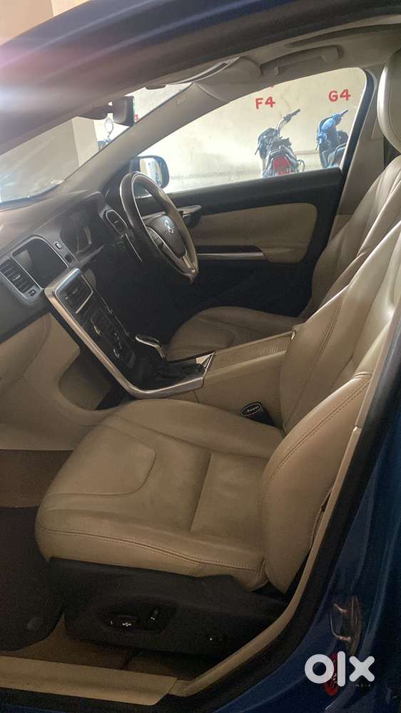 Volvo Diesel Car 2015