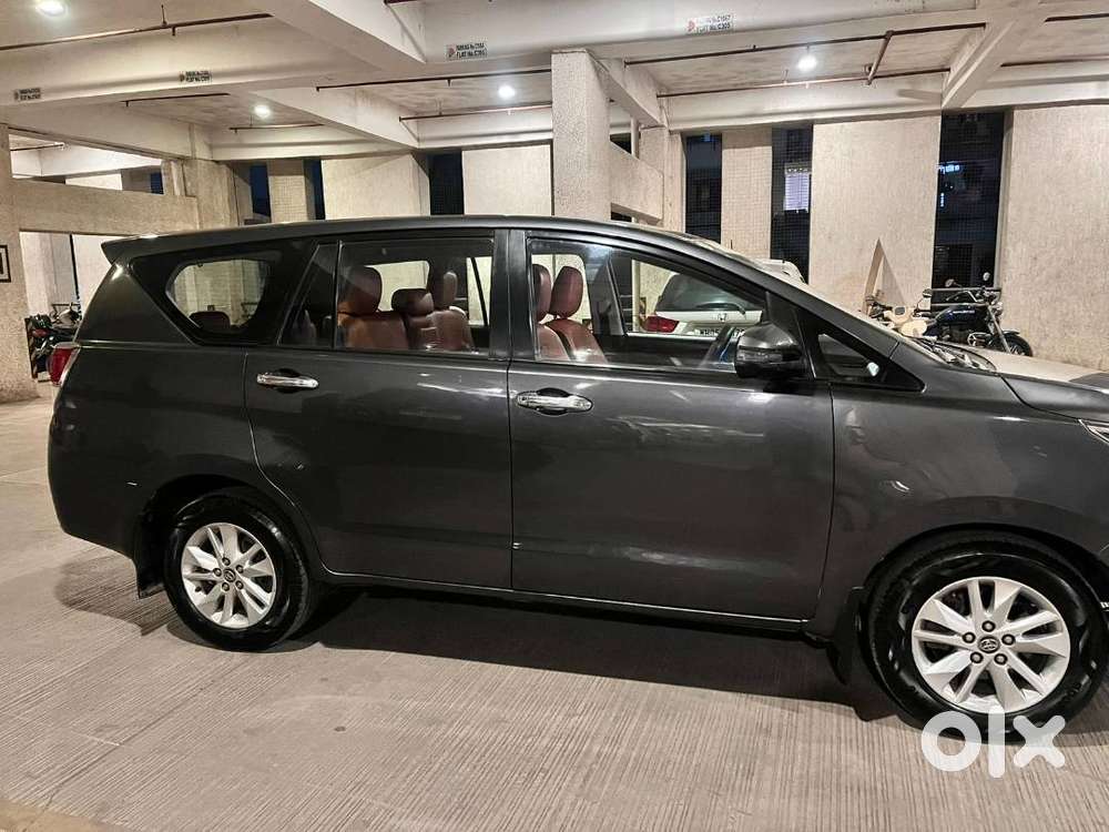 Toyota Innova Crysta 2018 Diesel Well Maintained