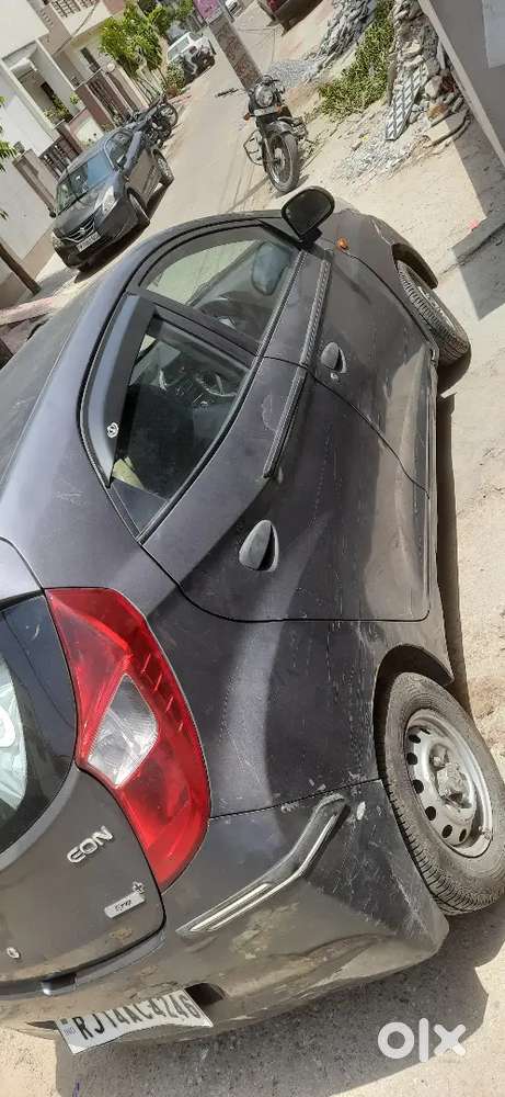 Hyundai Eon Era Plus 2015 Petrol Manual