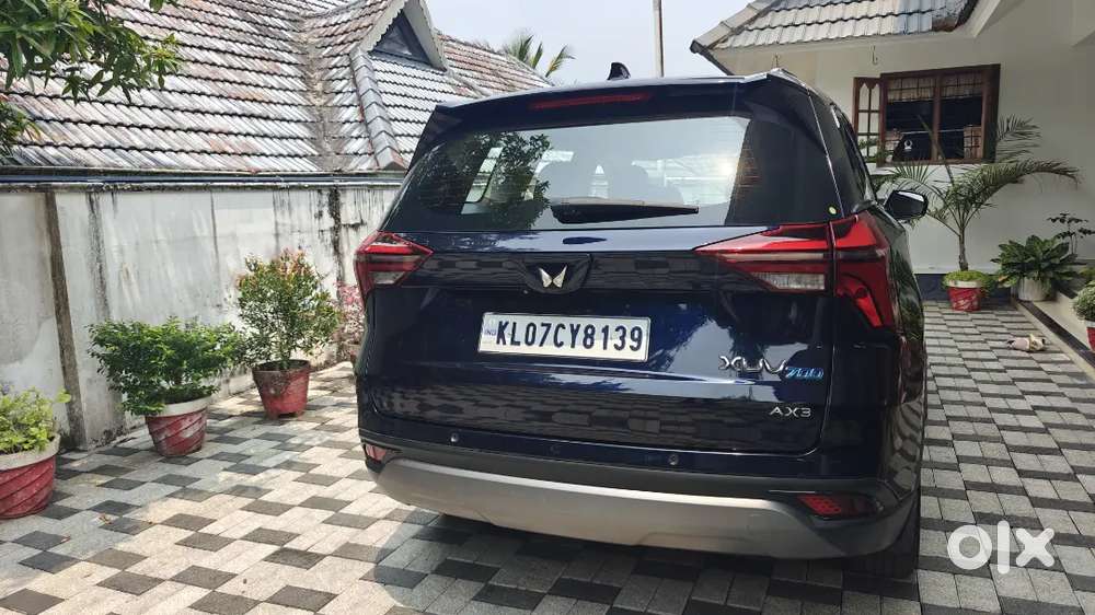 Mahindra Xuv700 Ax3 2022  46k Km  Single Owner  Excellent Condition