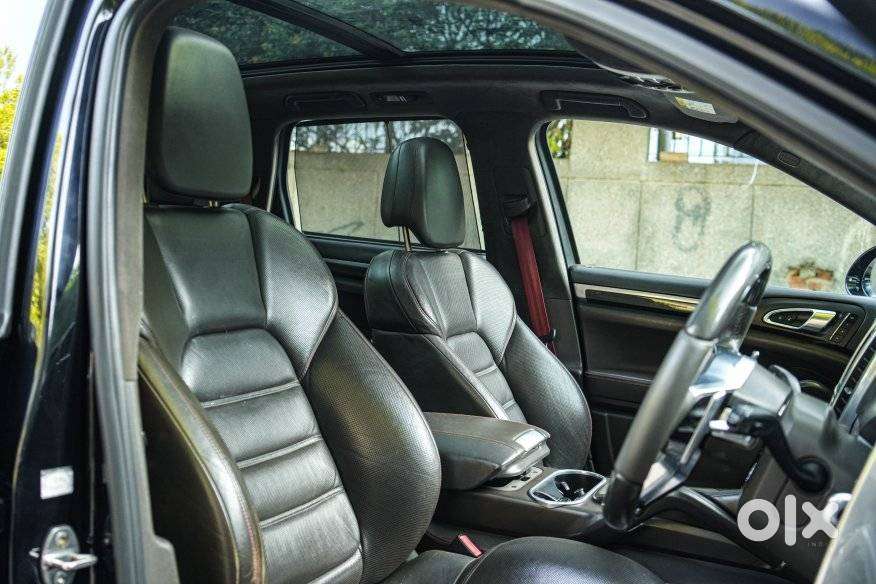 Porsche Cayenne Turbo S, 2015, Petrol