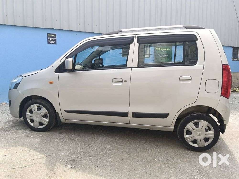 Maruti Suzuki Wagon R Vxi 1.0, 2018, Petrol