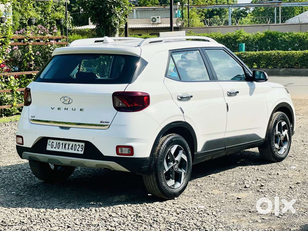 Hyundai Venue Sx Plus Turbo Dct, 2020, Petrol