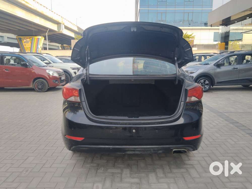 Hyundai Elantra 1.6 Sx, 2016, Petrol