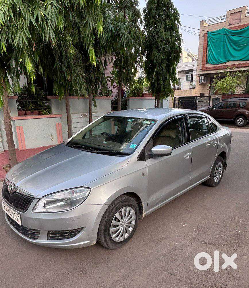 Skoda Rapid 2011-2013 1.6 Tdi Ambition Plus, 2013, Diesel