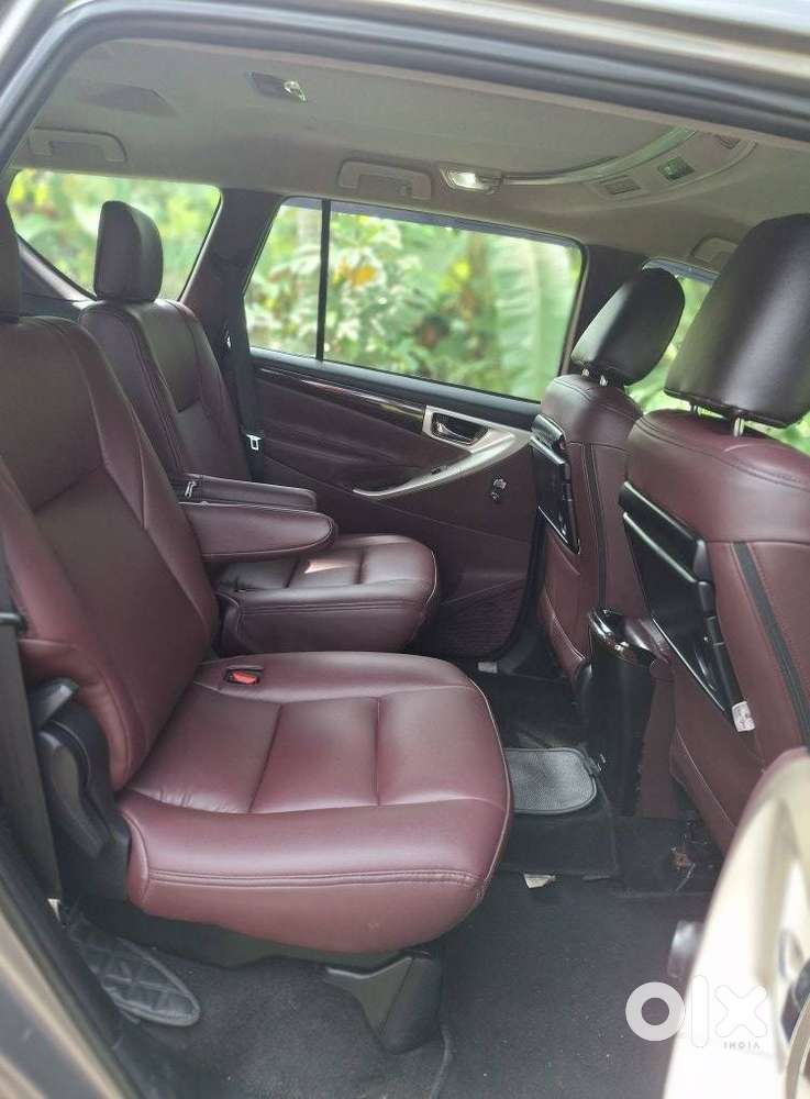 Toyota Innova Crysta 2.4 V 7 Str, 2018, Diesel