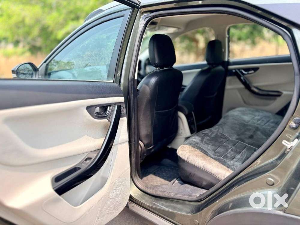 Tata Nexon 1.2 Revotron Xz Plus (s), 2023, Petrol