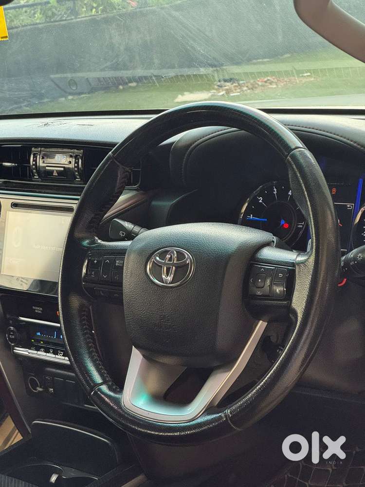 Toyota Fortuner 4x2 At 2.8 Diesel, 2020, Diesel