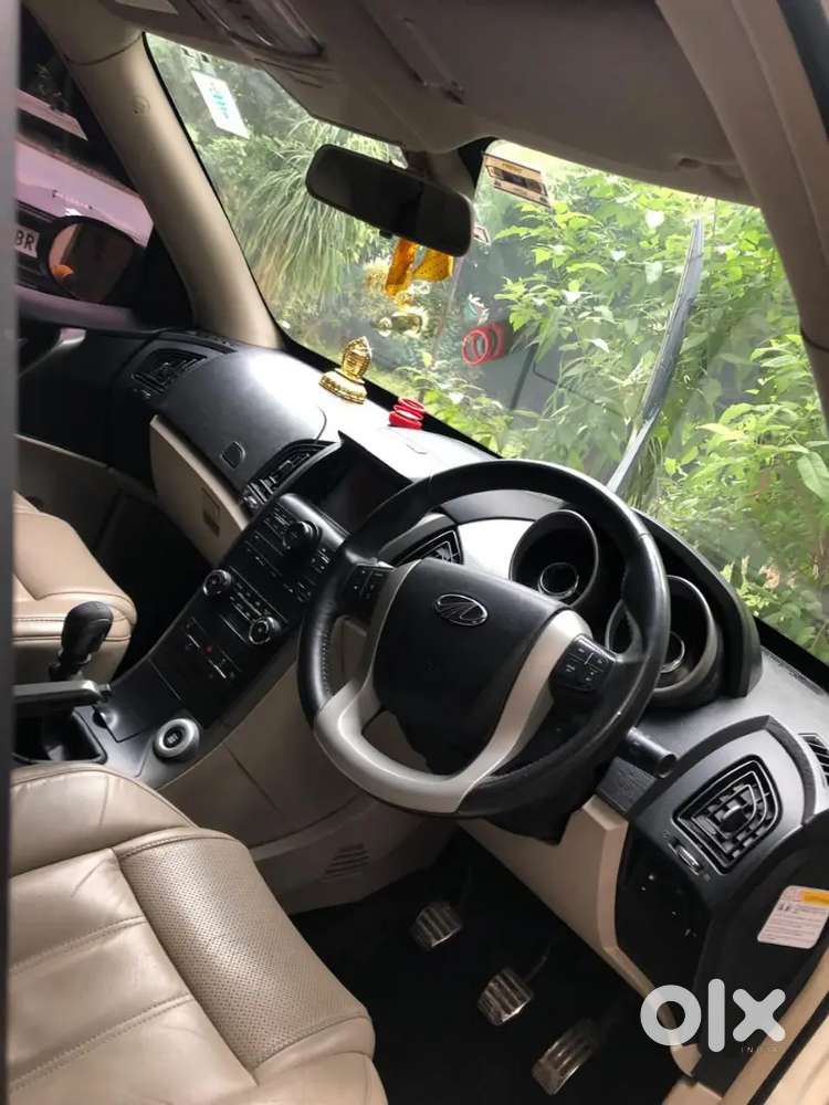 Xuv 500 W10 2019 Model Nice Car .