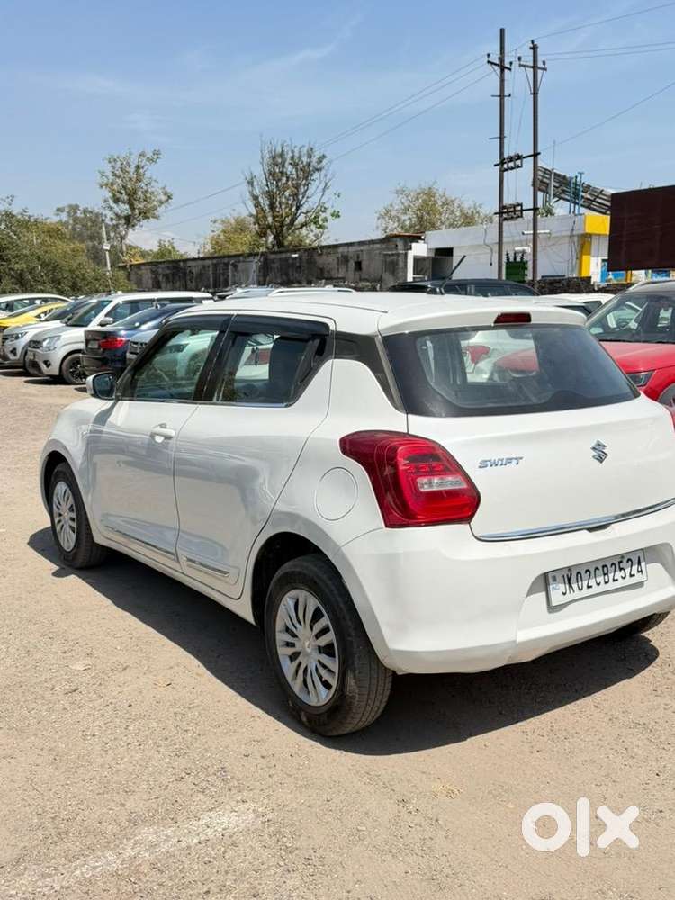Maruti Suzuki Swift 2018 Petrol Well Maintained