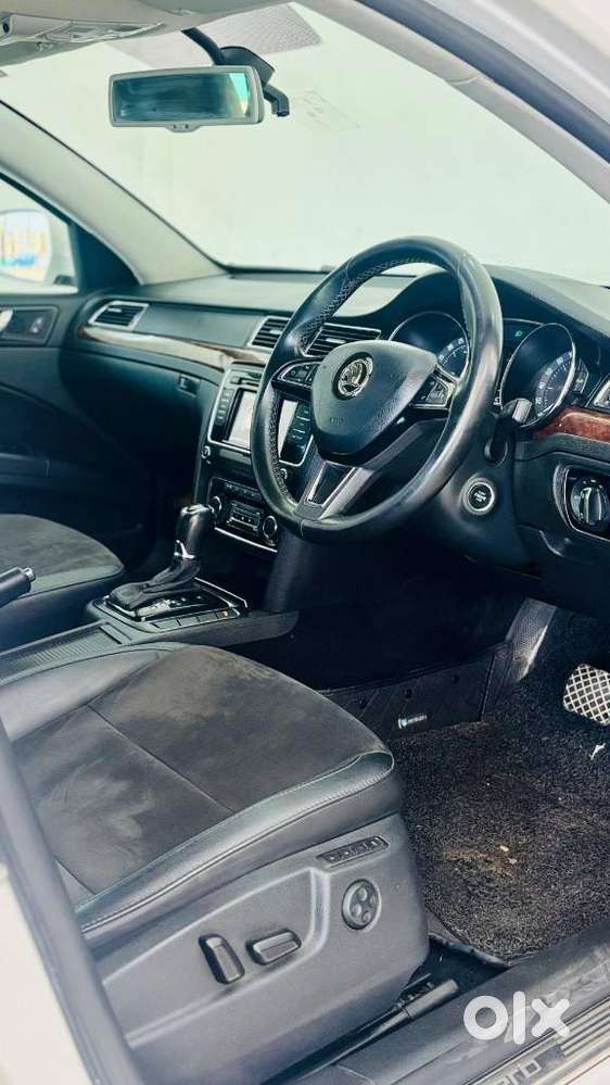 Skoda Superb 2013-2015 Elegance 2.0 Tdi Cr At, 2015, Diesel