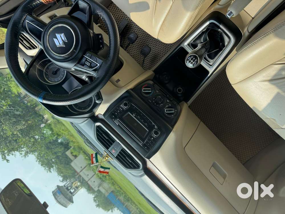 Maruti Suzuki Swift Dzire Vxi Optional, 2017, Petrol