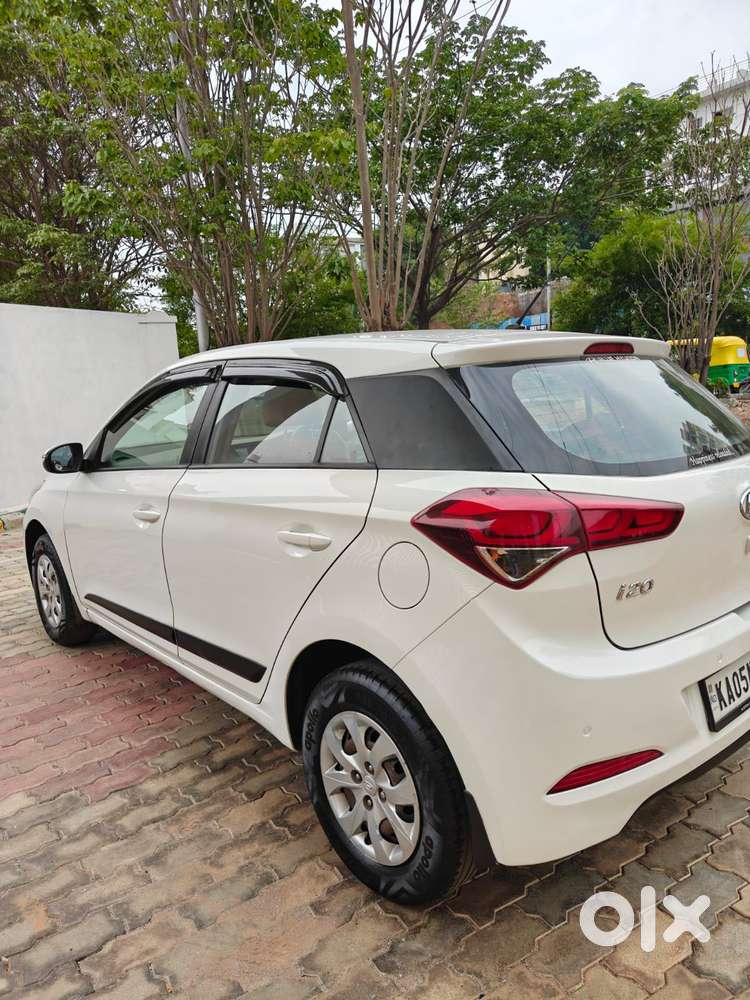 Hyundai I20 Sportz 1.2 Bs-iv, 2014, Petrol