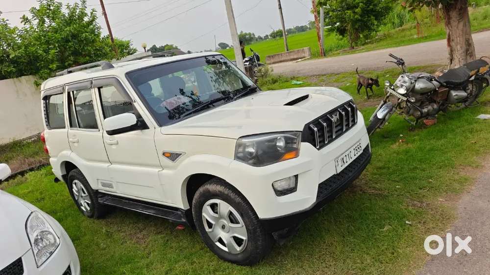 Mahindra Scorpio 2.2 S6 Plus 2016