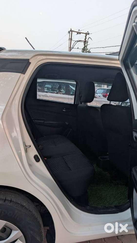 Maruti Suzuki Swift Vxi 1.2 Abs Bs-iv, 2020, Petrol