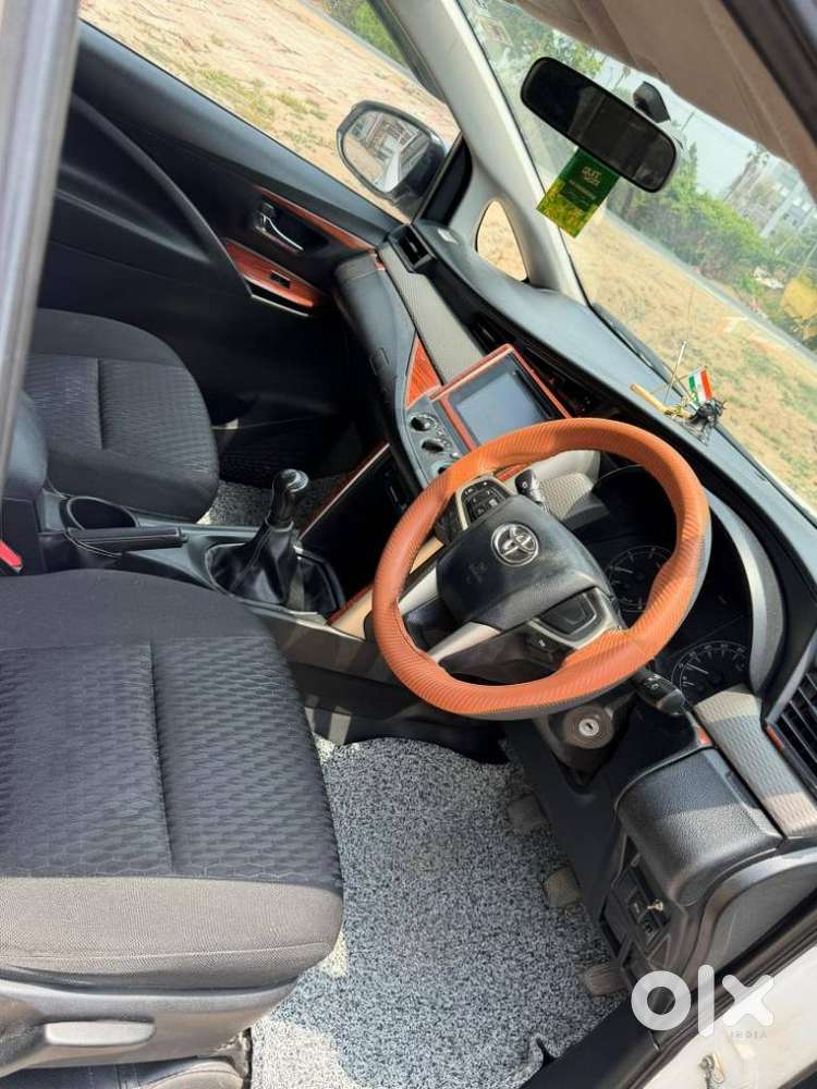 Toyota Innova Crysta 2.4 G Mt, 2019, Diesel