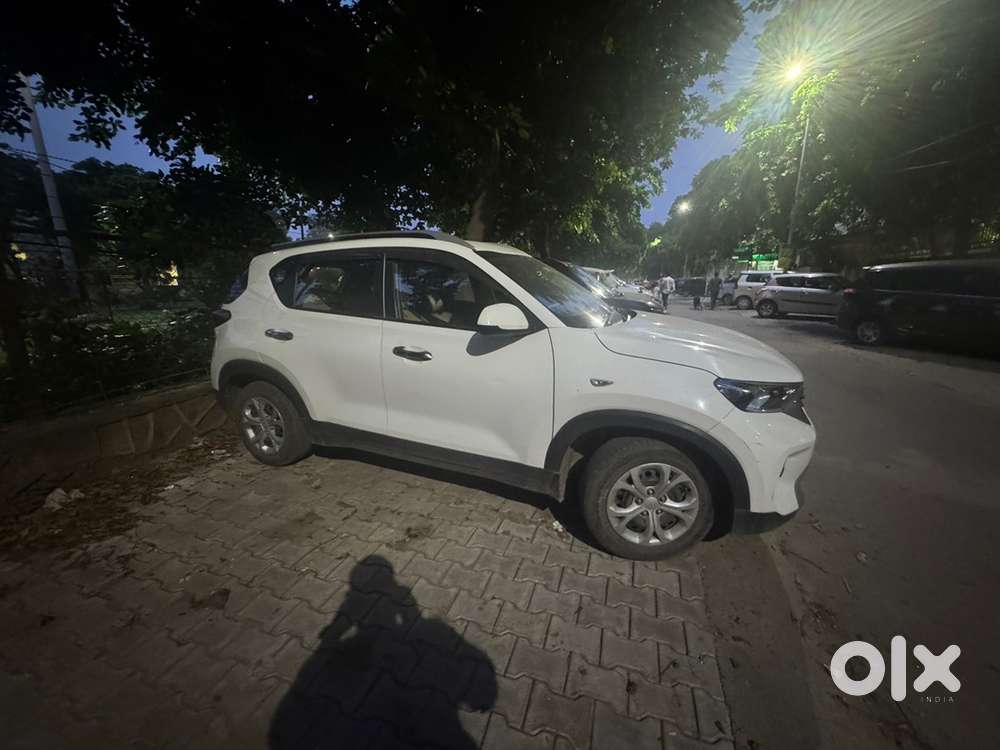 Kia Sonet Manual Petrol 2022