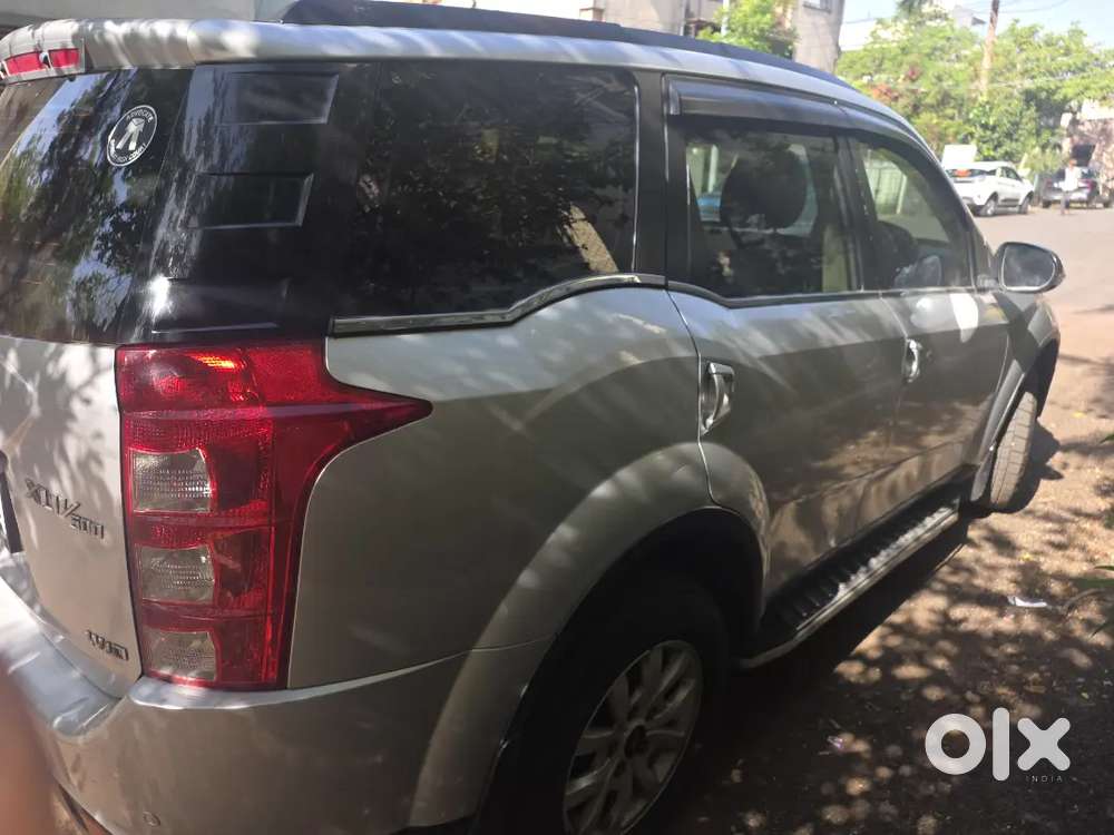 Mahindra Xuv500 2015