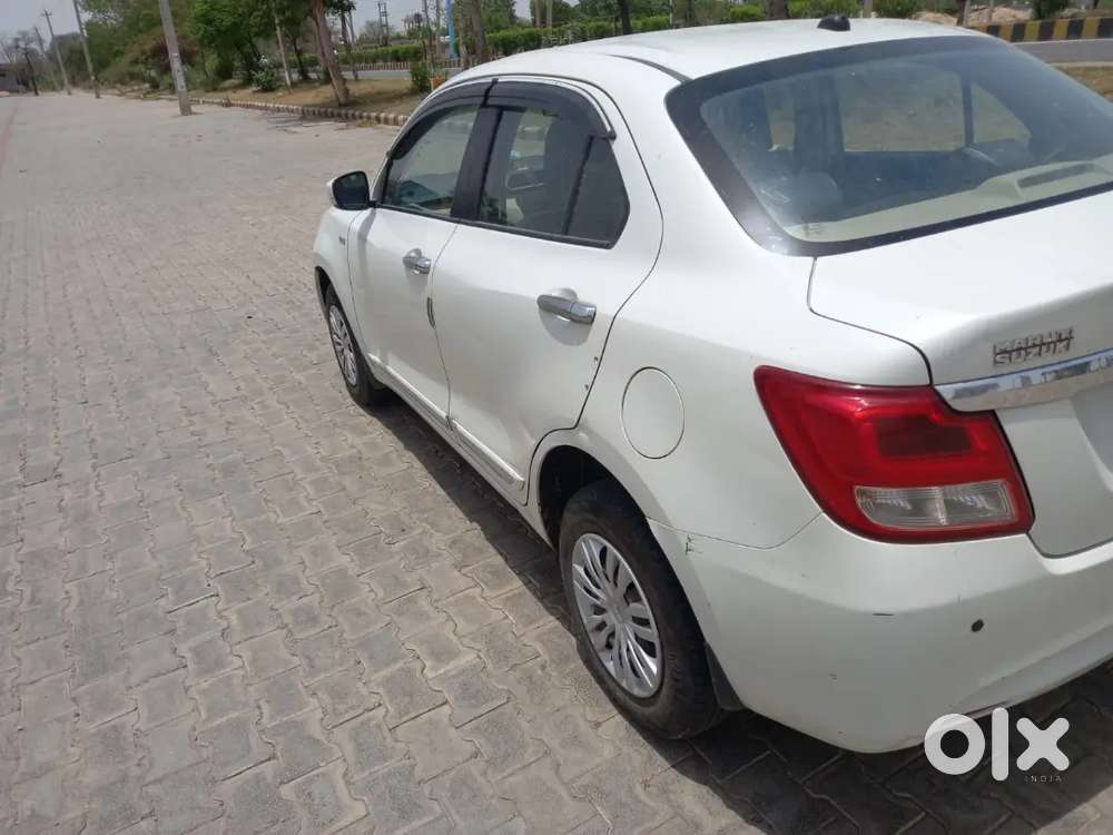 Maruti Suzuki Dzire 2017 Diesel 140000 Km Driven