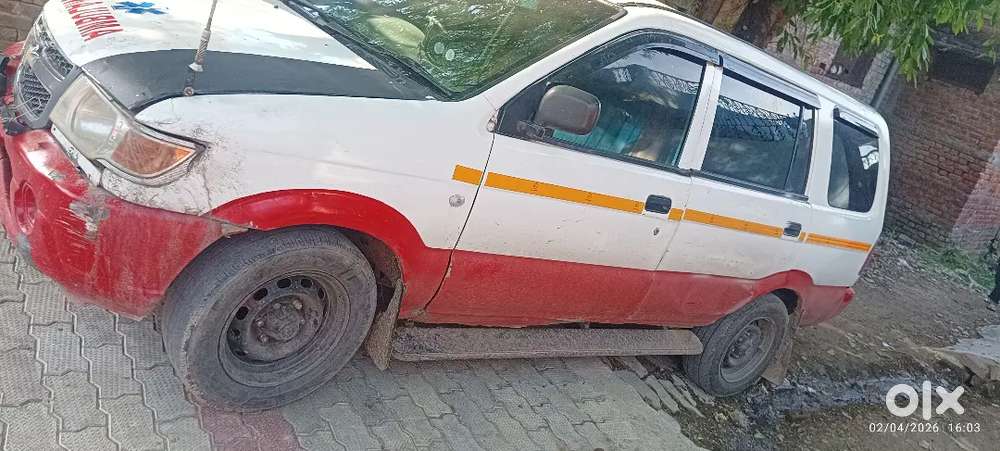 Chevrolet Tavera Neo 2016 Diesel 300000 Km Driven