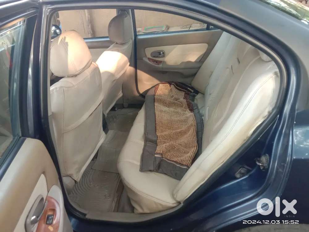 Hyundai Elantra 2004 Cng & Hybrids 195000 Km Driven