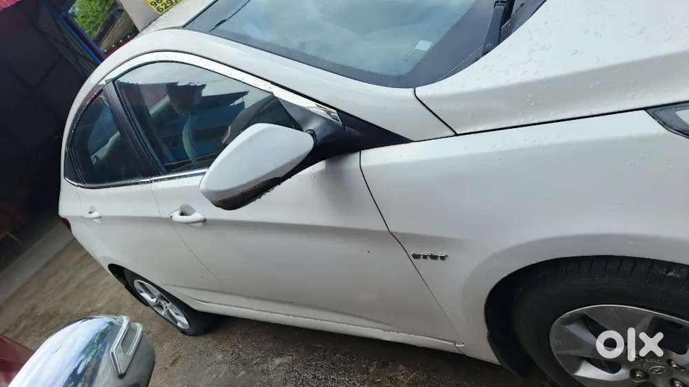 Hyundai Verna 2015 Model