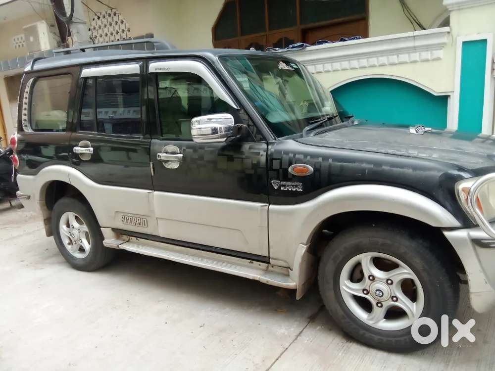 Mahindra Scorpio Classic 2013 Diesel 106491 Km Driven