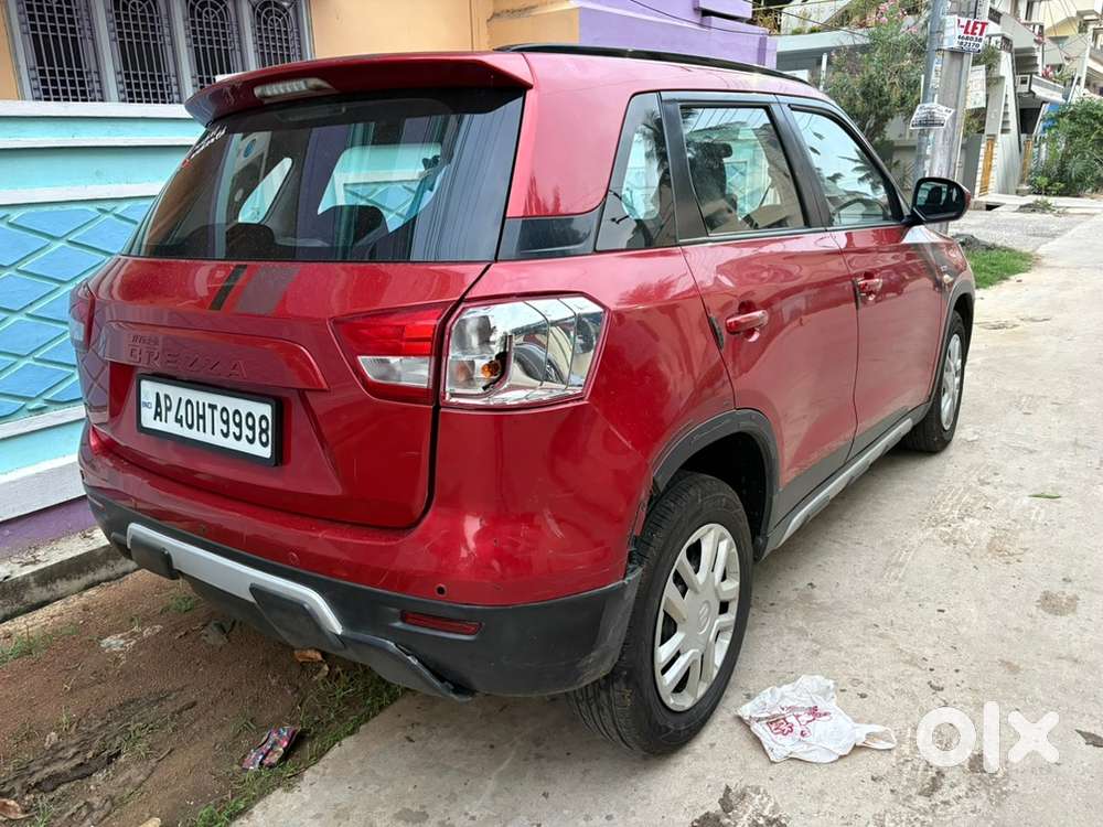 Maruti Suzuki Brezza 2016 Diesel Well Maintained