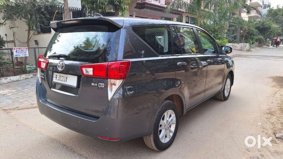 Toyota Innova Crysta [2020-ongoing] 2.4 Gx At 7 Str, 2020, Diesel