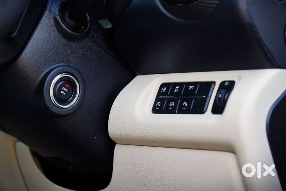 Mahindra Thar Roxx Ax7 L Petrol At 2wd, 2025, Petrol