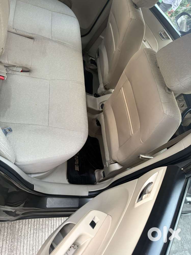 Maruti Suzuki Swift Dzire 1.2 Vxi Bsiv, 2016, Petrol